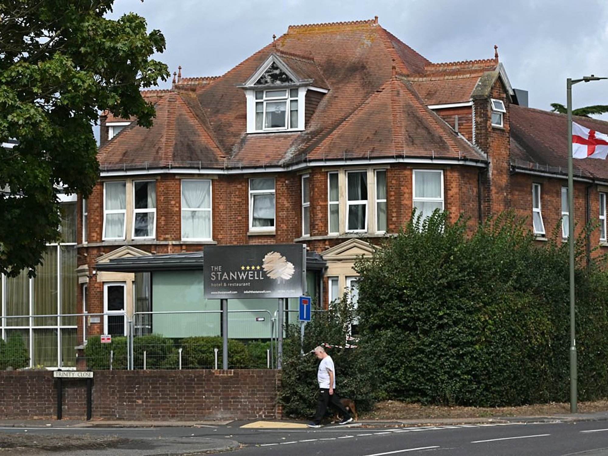Stanwell Hotel