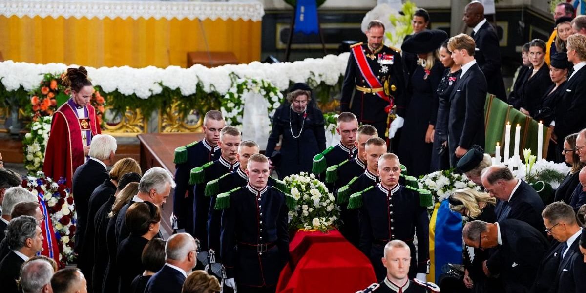 Royal funeral suffers disruption as mobile phone rings during moment of silence