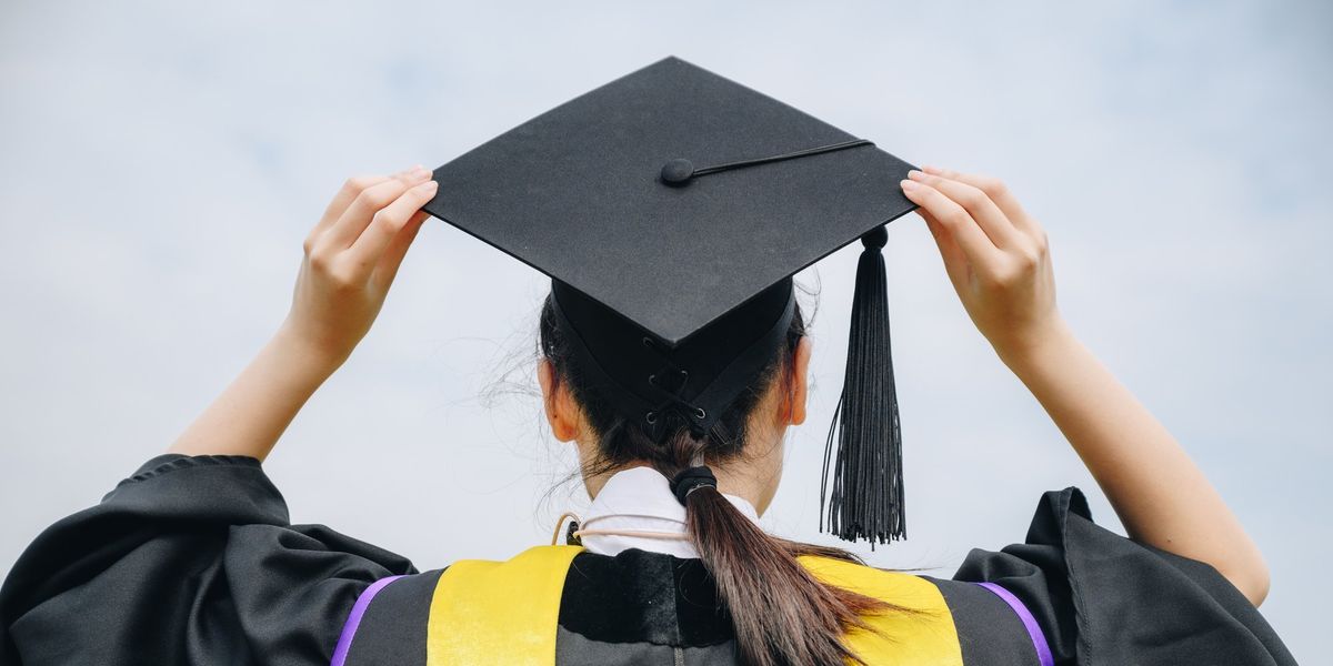 Student loan update as Labour leaves door open to repayment U-turn after £200bn 'mis-selling' scanda