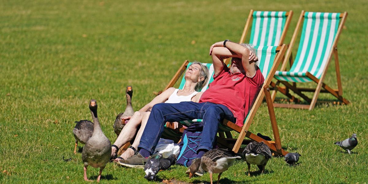 Britain's scorching heatwaves caused by falling pollution levels, researchers find