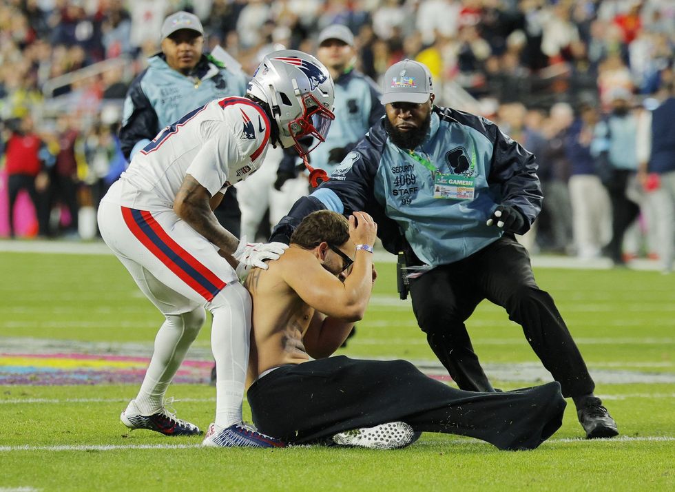 Super Bowl streaker