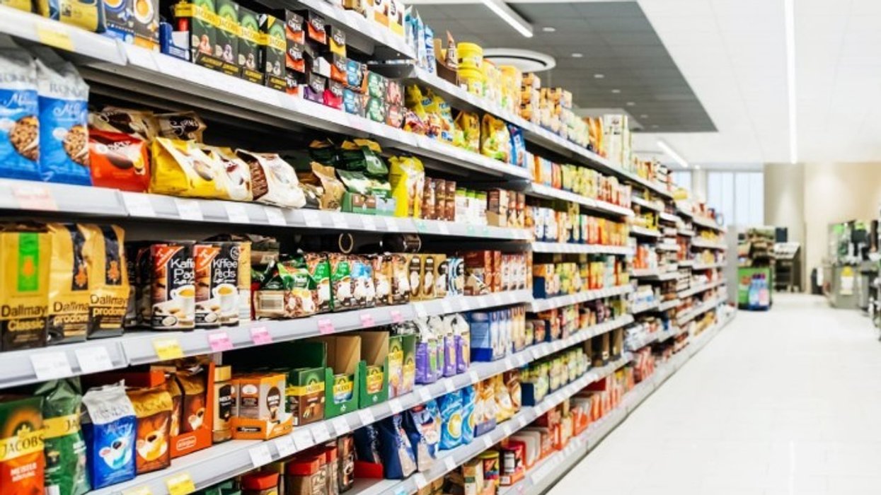 SUPERMARKET