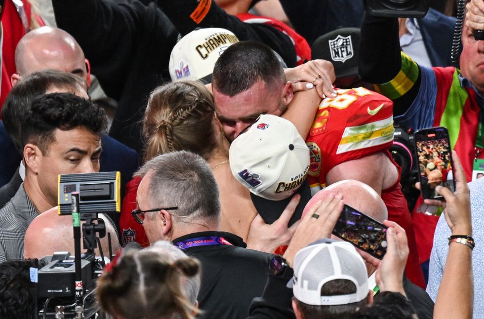 Taylor Swift, Travis Kelce