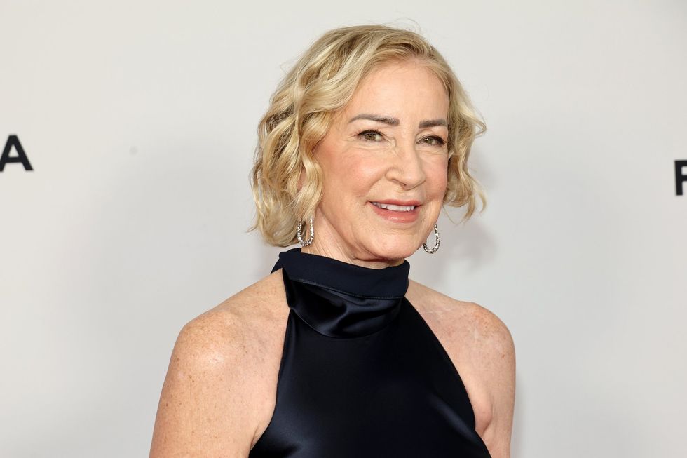 Tennis legend Chris Evert has revealed that her ovarian cancer has returned