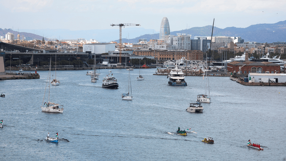 The flotilla leaving Barcelona
