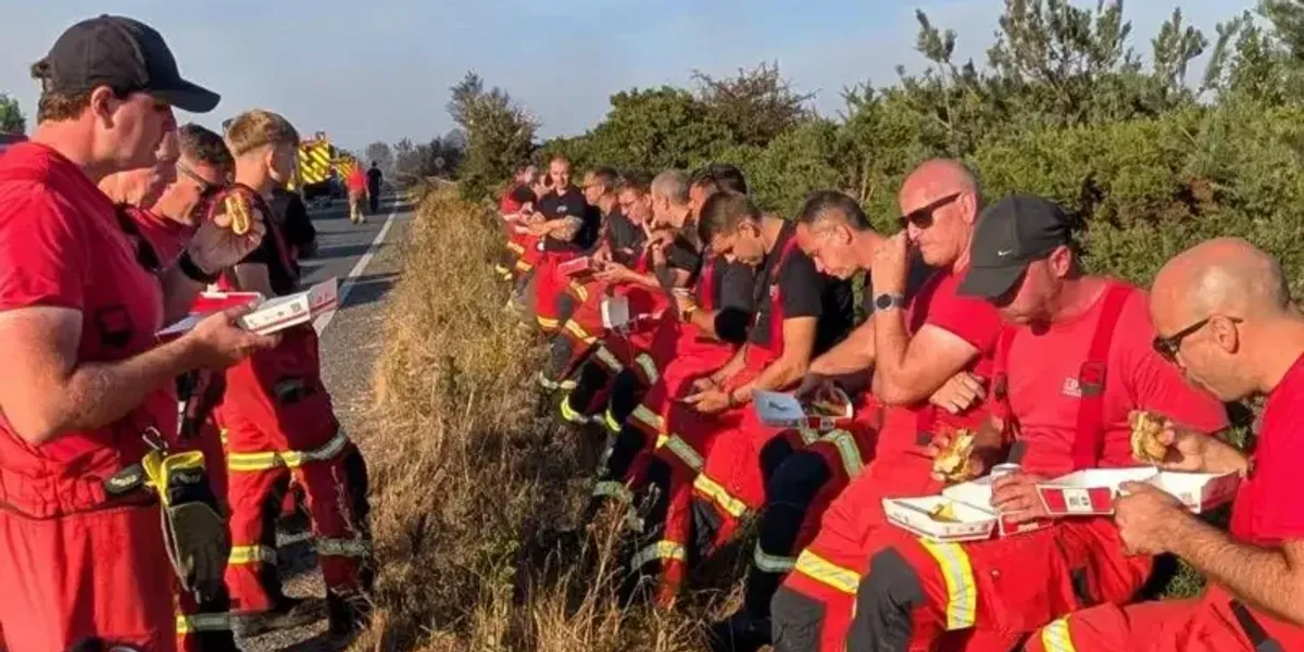 Meet the army of volunteers helping to provide Britain's exhausted firefighters with fresh meals