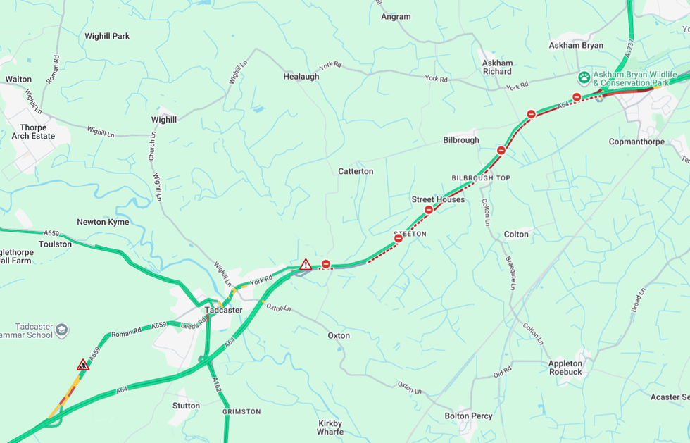 Traffic maps show long delays and traffic chaos on the A64 \u200b
