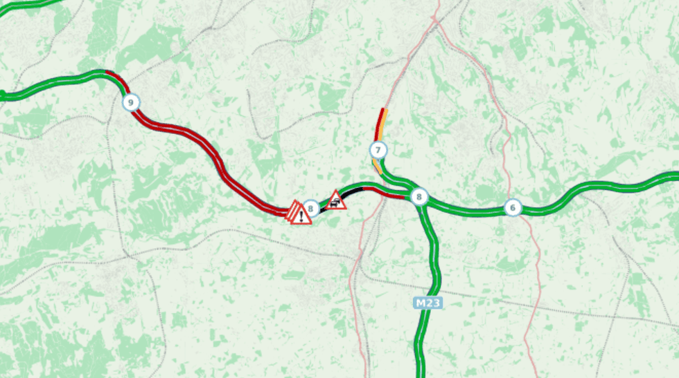 Traffic maps show the congestion on the M25 following the vehicle fire