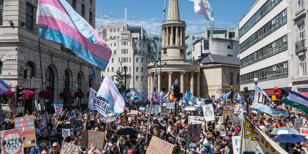 Civil servants fight plan to scrap 13 weeks of paid trans 'reassignment leave'