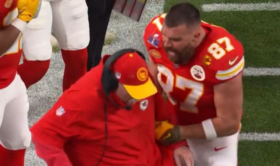 Travis Kelce shoved Andy Reid