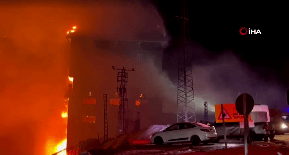 Turkey ski resort fire