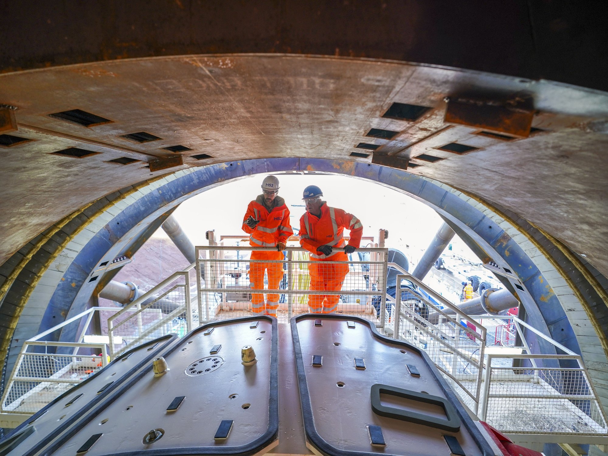 Two construction workers working on HS2