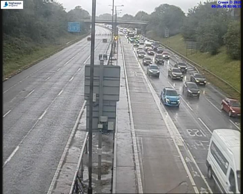 \u200bNational Highways has warned of 90-minute delays near Heathrow Airport
