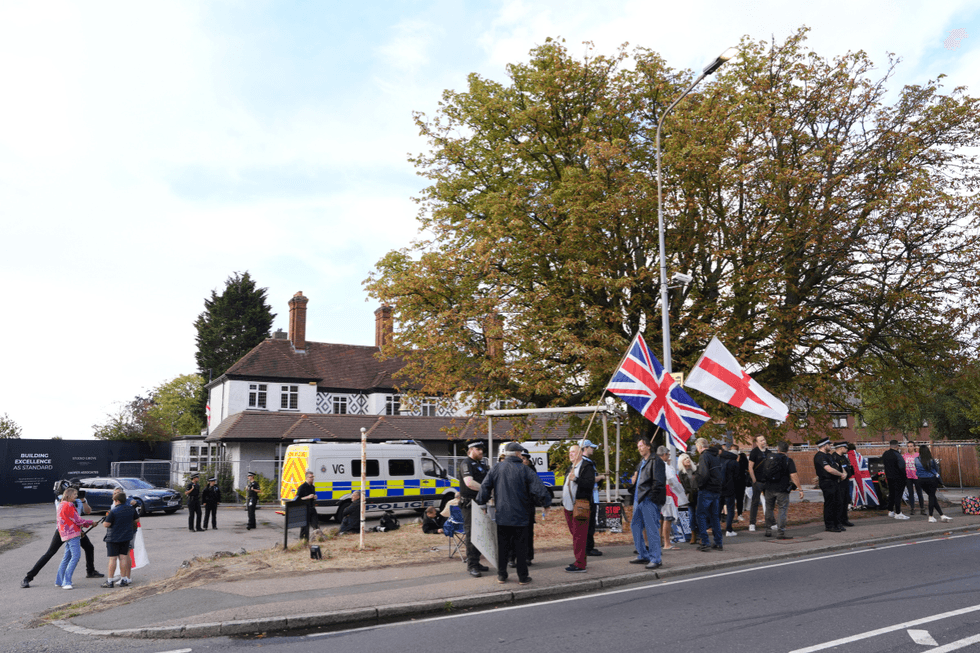 \u200bProtests start to gather in Epping