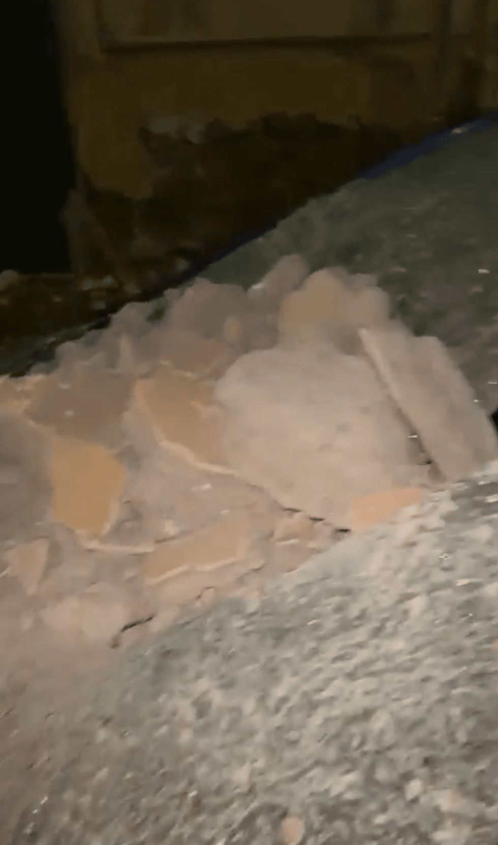 \u200bRocks smashed windscreens