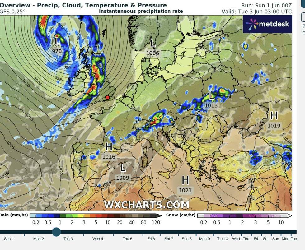 \u200bSummer starts with low pressure, wind and rain