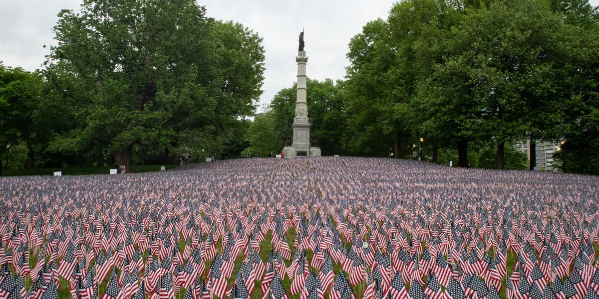 Archaeologists discover huge US Revolutionary War graveyard at battlefield site