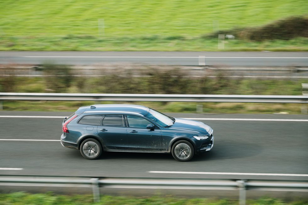 V90 on road