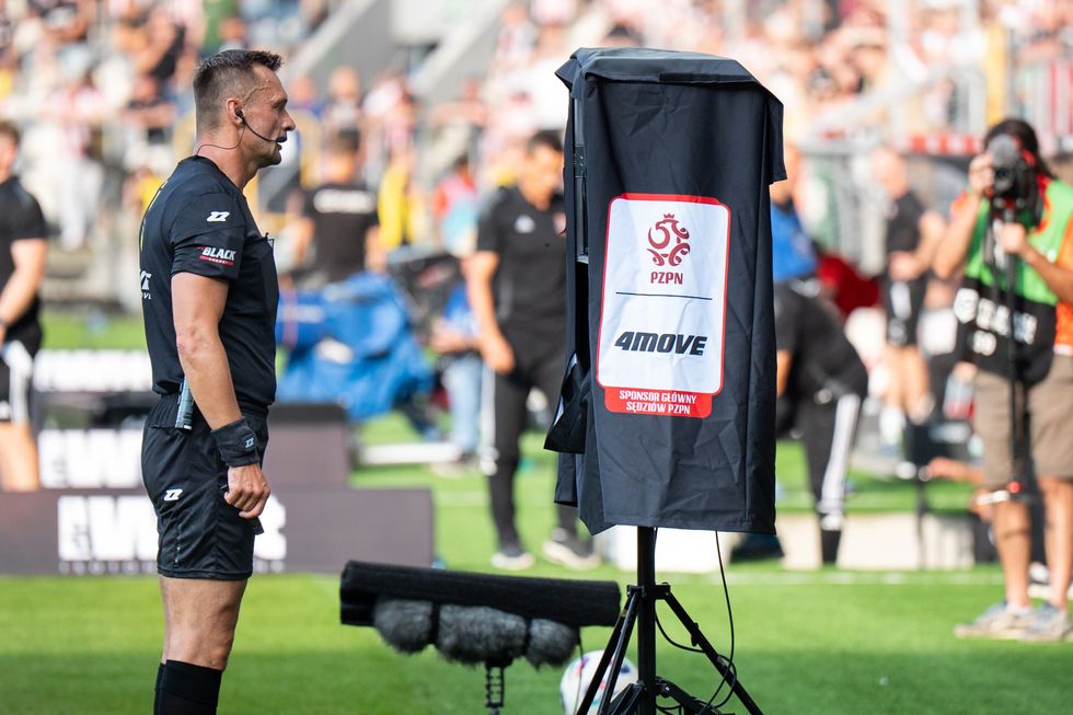 VAR