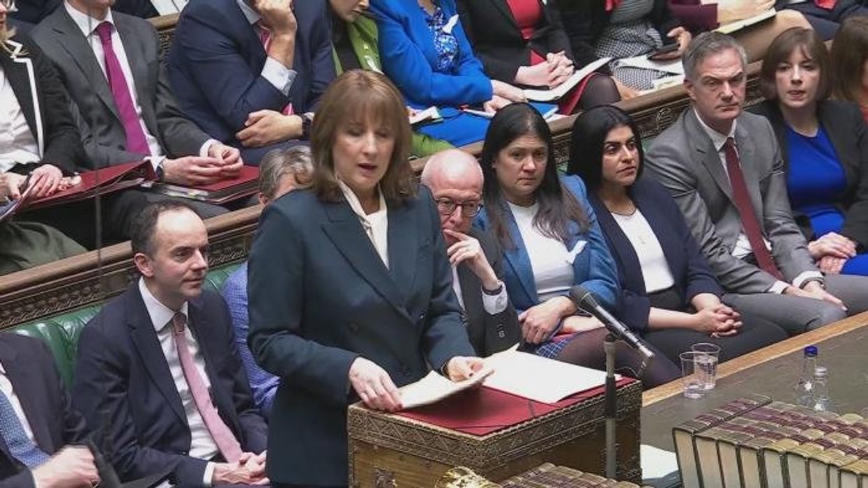 Electric cars can save drivers £2,000 a year despite rollout of Rachel Reeves' hated pay-per-mile tax