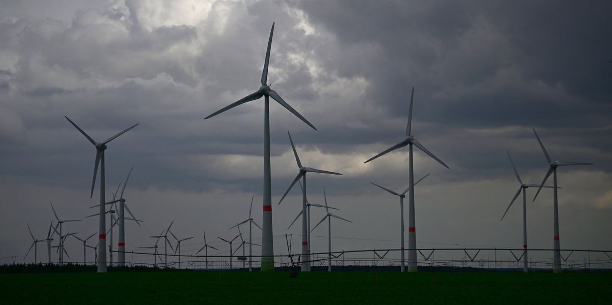 Lords launch inquiry into 'dunkelflaute' risk as renewables leave Britain vulnerable on windless, sunless days