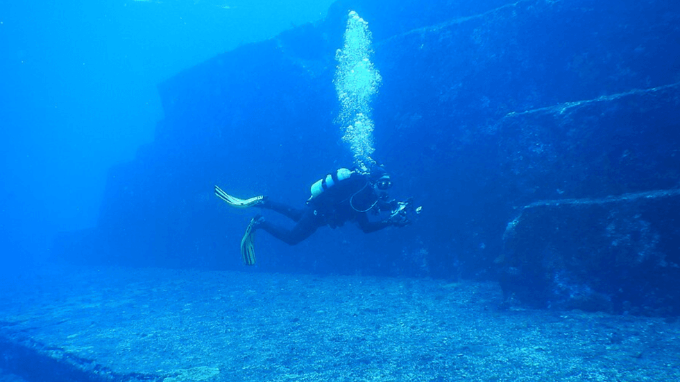 Yonaguni Monument